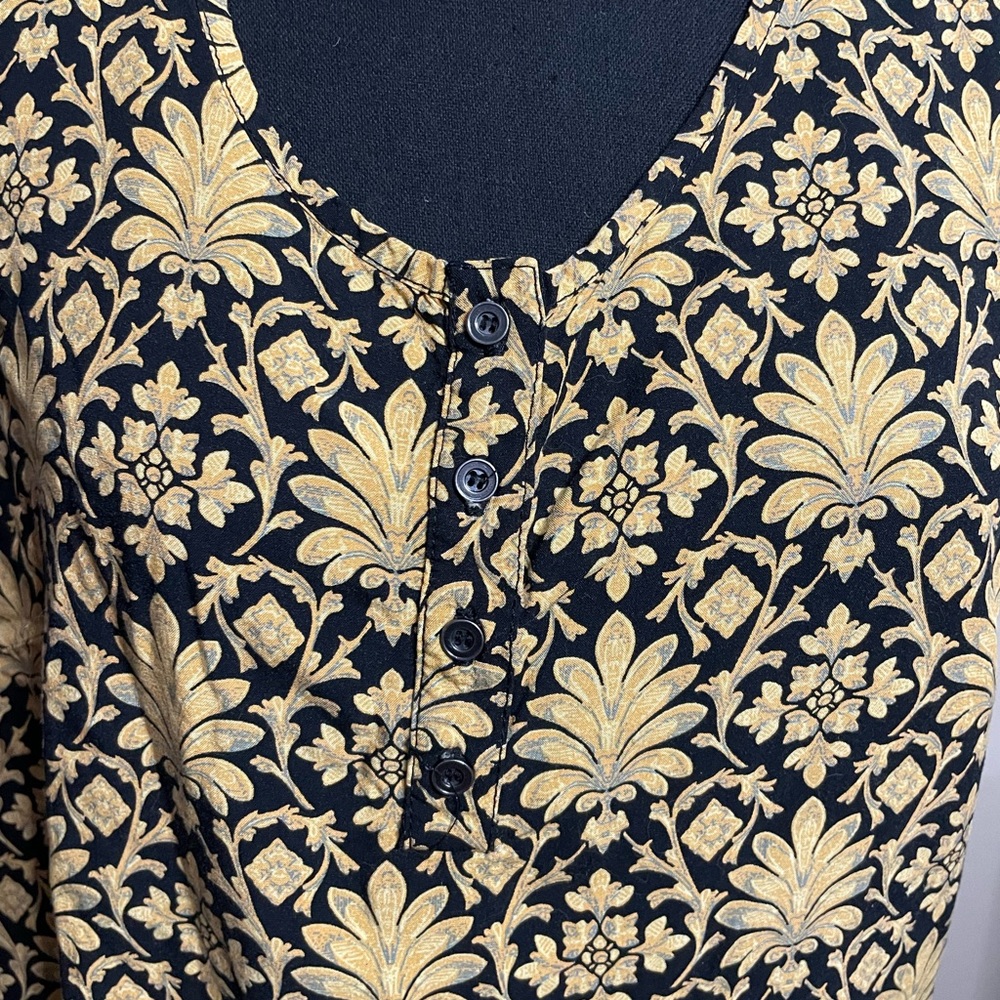 Old Khaki Gold & Black Patterned Button Front Size 12 Sleeveless Blouse - Picture 4 of 8